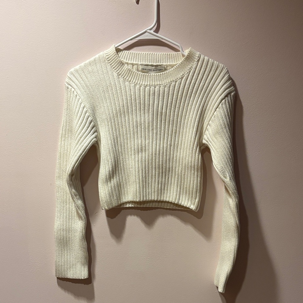 Cropped Ribbed Knit Sweater